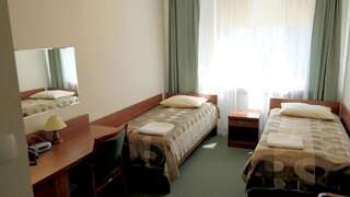 Хостелы Hostel Krakowiak Краков Двухместный номер с 2 отдельными кроватями-21